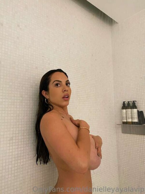 9b7c372cf6c3ff507fa032781b018313.jpg