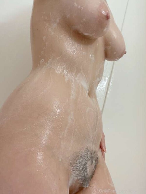 2ce3c7c64db844fe08d5b6fca574ab4c.jpg