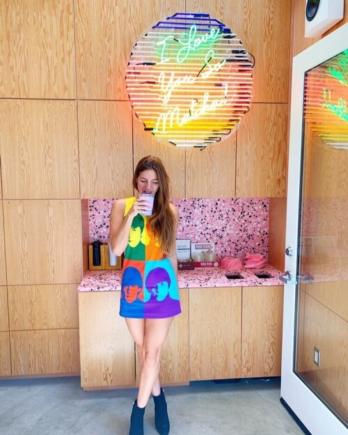 17f4db372a6c3a8164fea20c94786e92.jpg
