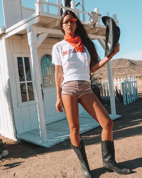 42c98ea35a16b90a9cbfd4effe10dfed.jpg