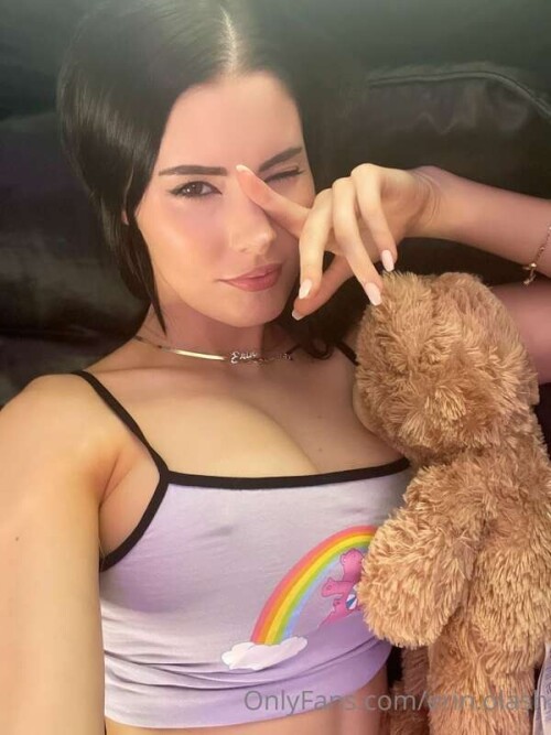 88f8d27b96e8e8d6b719e5254fe7e35e.jpg