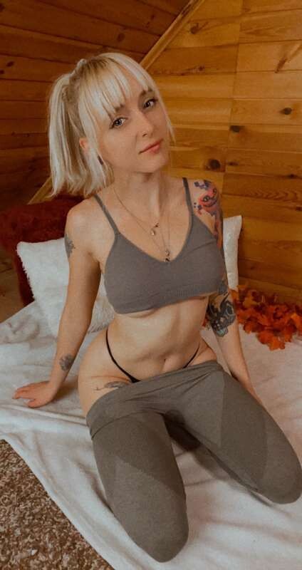 4c1703fc3fbb76e6843c8514ce32e521.jpg