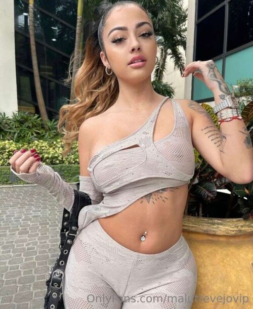 5b9e750c4d4c91d24bb16784136adada.jpg