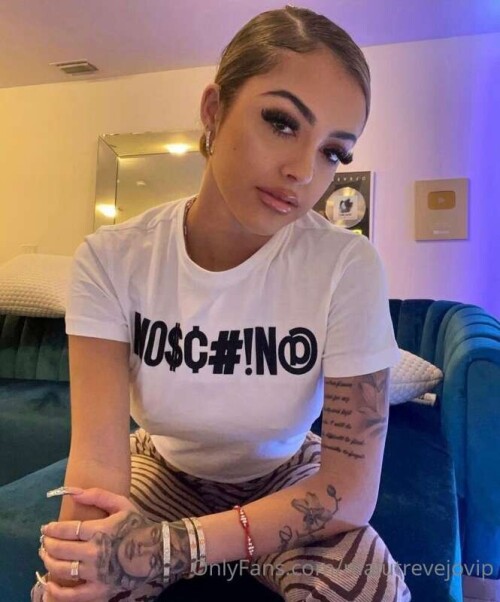 718a7c9ffdcaa4878d908a2755a64011.jpg
