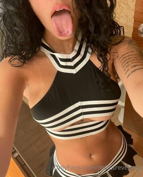 b06022e19df2a01d1ae315b50a9ac55a.jpg
