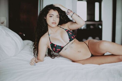 d7267857172cb0d47696db4ebd46dbca.jpg