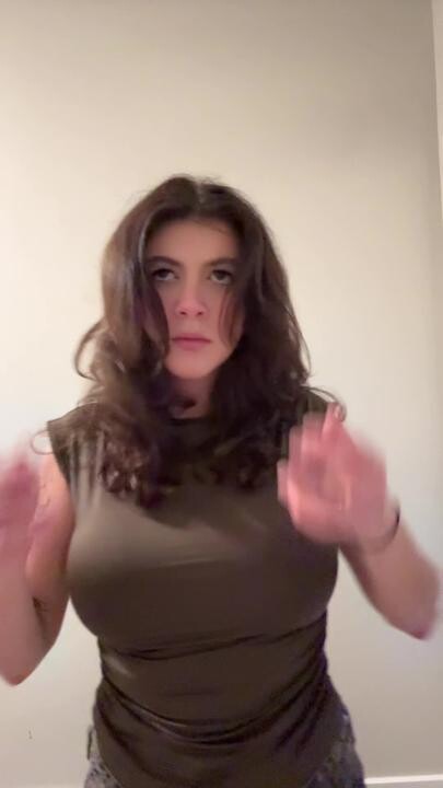 2a69df901b4fbc698f562f1cbae50389.jpeg