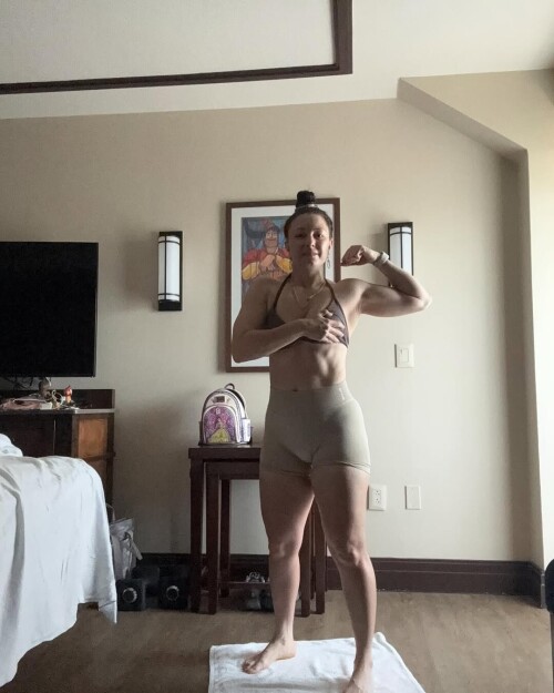 3dbff7ec871c1bf58df6259fc3016f86.jpg