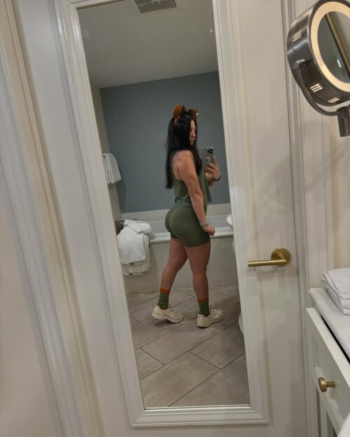 7412e6d9f105a69fdf15202fecaf2514.jpg