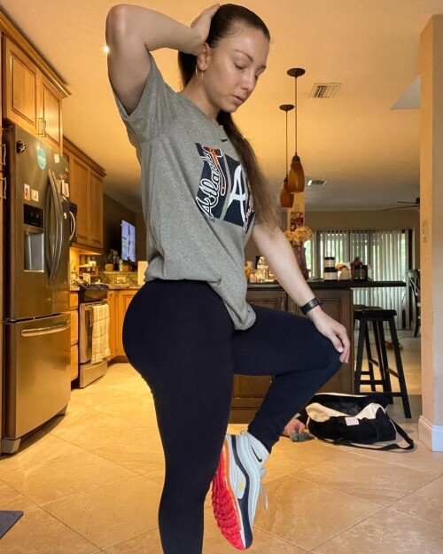9d79315579c1c355fdf9dd2ba516d953.jpg