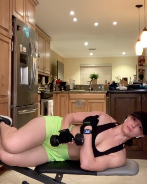 ae6bc44ab68bd97ef4f6aa3e72454015.jpg