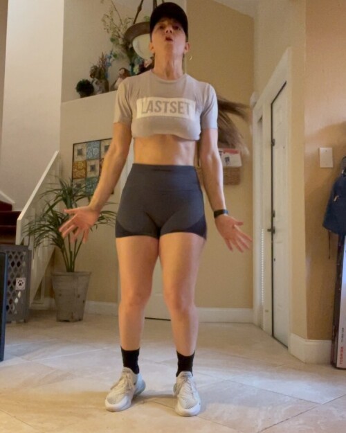b7d8ea3e270bd37f6f0ab0b128bd2d9d.jpg
