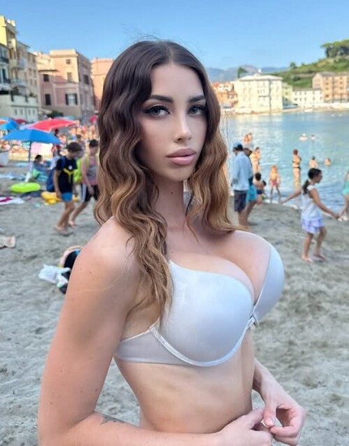 db0126f469425324fe1b54c22690d5c3.jpg