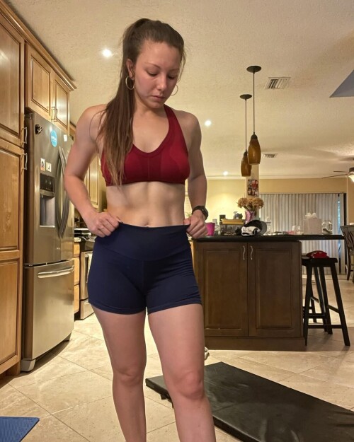 fd150e0b2a7e093eb1fc81414be70e96.jpg