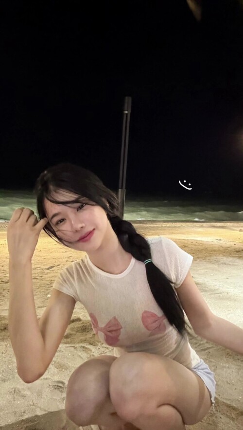 e2f7367ebfe0f85015af9c0f719f4be3.jpg