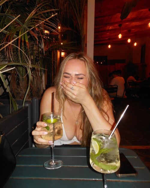 a998d03d2ad5ef34b8bdedb188ce06d1.jpg