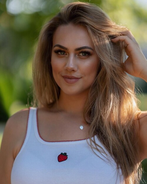 bbf95637c2608e3a36f713b04a2aafd6.jpg