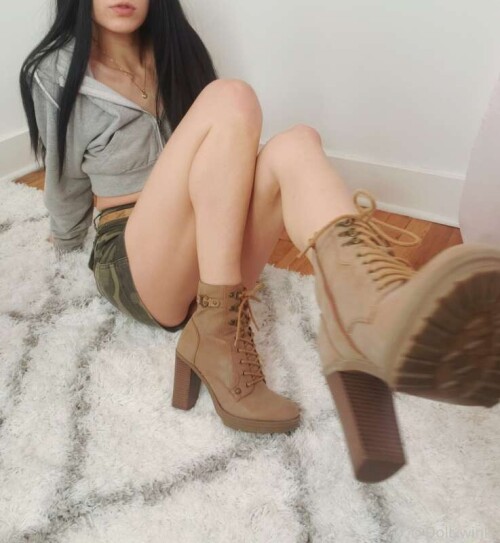 c8576aa297a4ede1dd593befa71ba2de.jpg