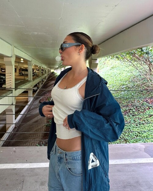 d46b449f306c17a6a1d20a2b127c12bc.jpg