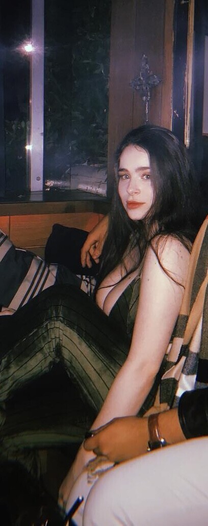 5220e5ef36ca1d8c1af27df13ce64054.jpg