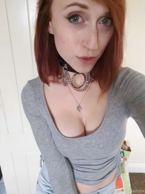 7127581d62602af6815e8bbdd14bec4a.jpg