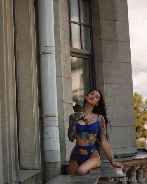 b71444ef8700b8e98a0d40e00cf15aa2.jpg