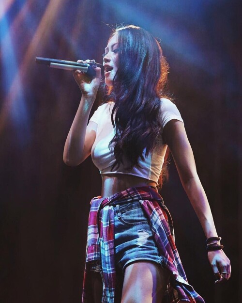 f08ad185b1a89f161e532f37bf3aac48.jpg