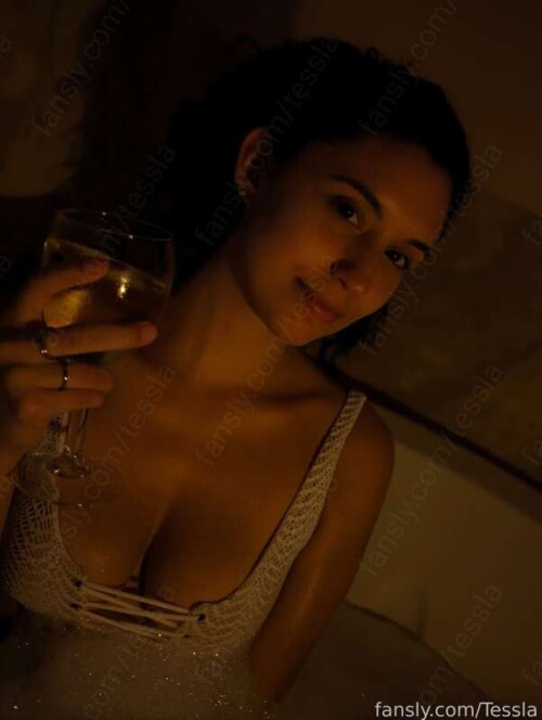 5805616fc7a01a1bf437d223bd084f62.jpg