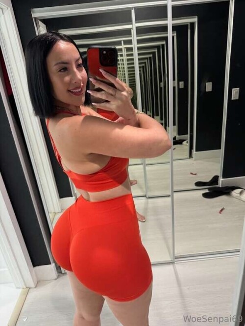 8b6af61404b70db74b2e20bcd81584f6.jpg