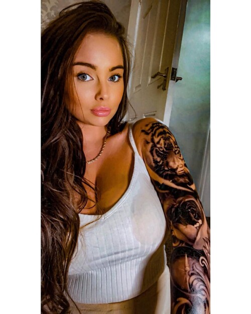 df11a7614d7d43b5ebce4cc7be6ea734.jpg