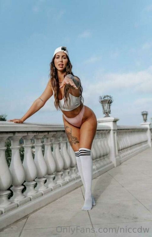 2bc08027fee1911798104272ce1264e4