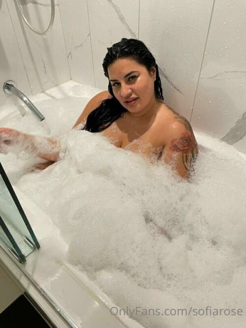 31b8921eae7e5c4e340d96d1c9f444fa.jpg