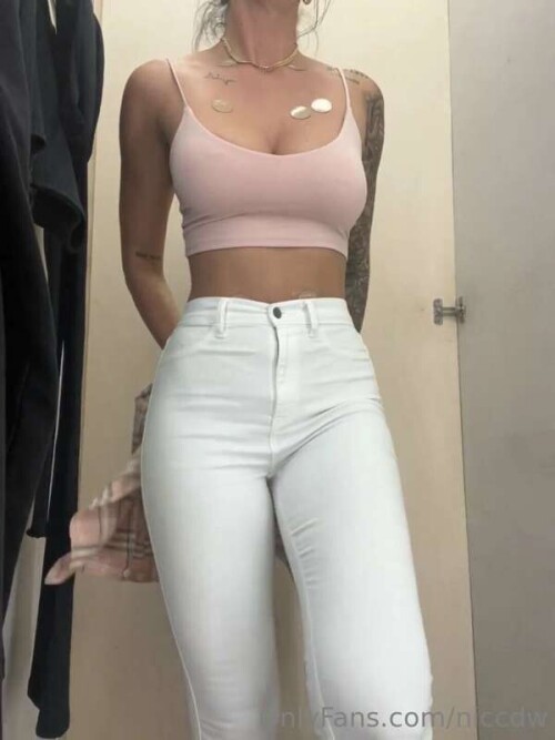 95b20dee39d1923945470032778b44d3