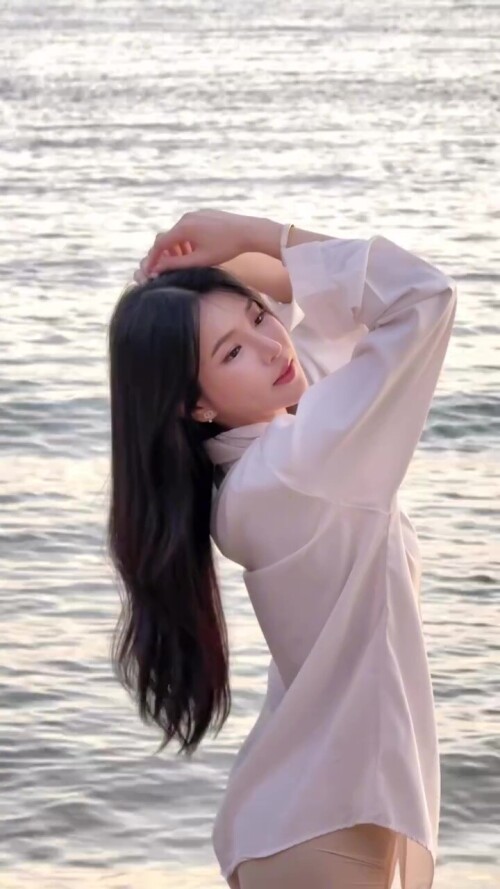 e0295a790aa64e7b431d69f4e807e178