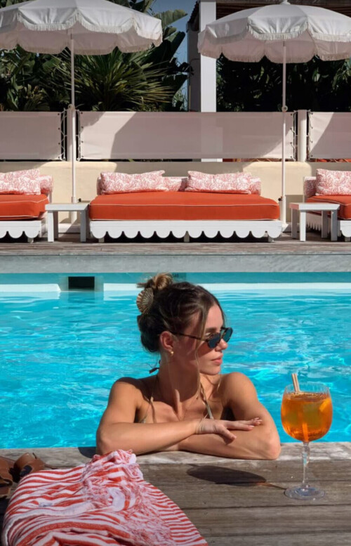 b925500b3f8818f22d6f2455c4f76bf8