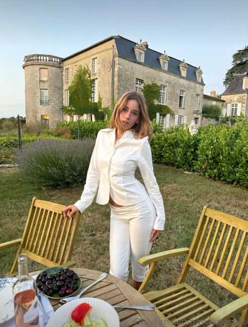 ea239dfd4e821dc5376d1c3dc3ffe985