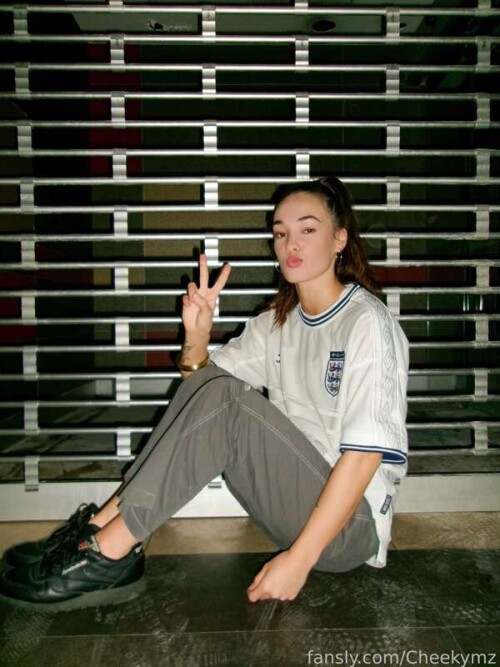 29a43bcb0f58b6afd5ce649e783eade0