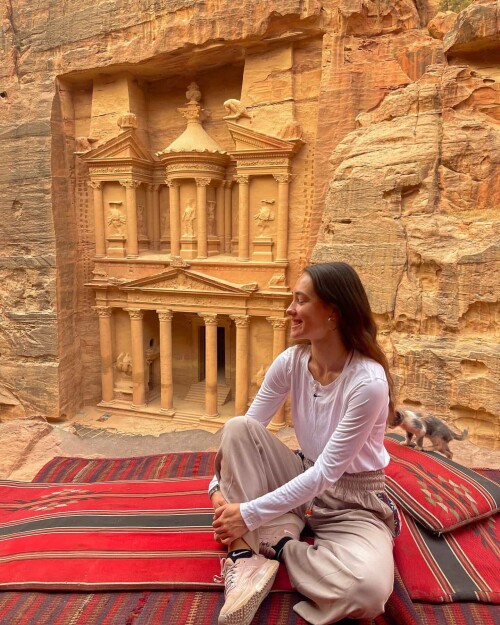 b96a65e784b72cb17ec43dfd454c7775