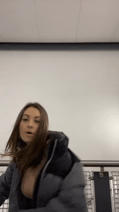 483e5f27e085335d866b51a06d0549be.gif