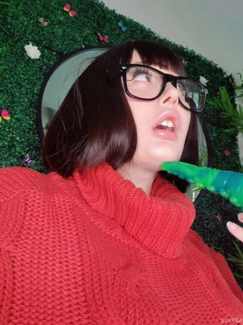 872e124c12357c5f5cce5dfefb8d2332