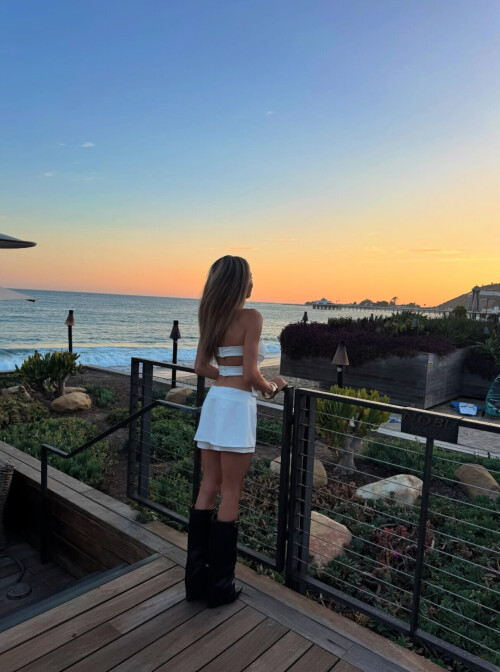 27fb817422f3a127a11c8ba5918e3381