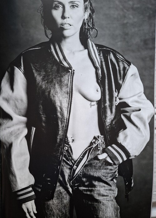 50edff703bc2932a16dd796f66942b68