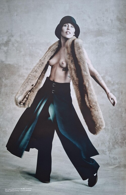 7d0115aae8a34bf9427fd3e9bb88860f