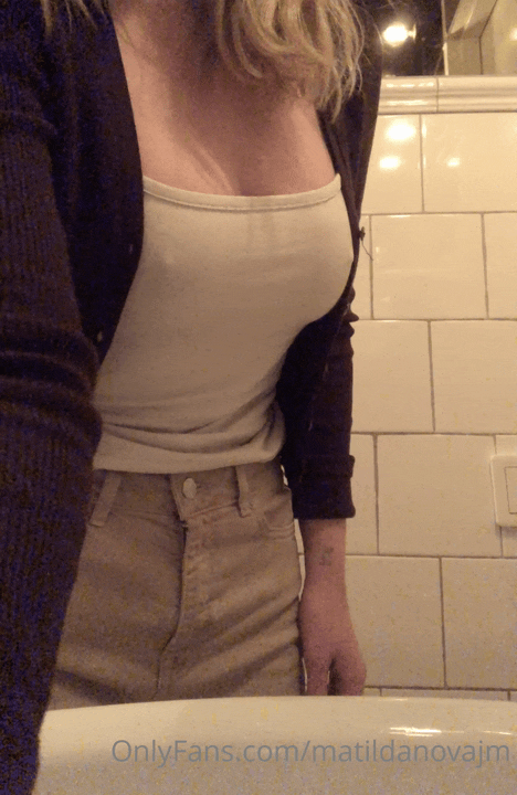e7438b3159eab6e93adf1ca45887a1a6.gif