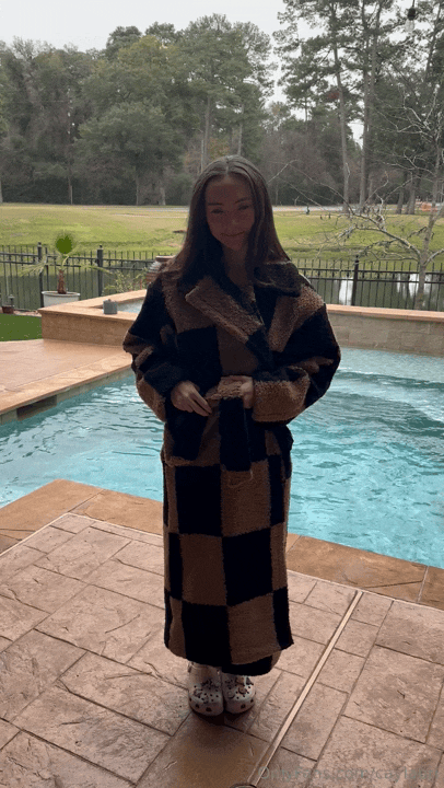 eb6fe820709f0ddbde339795ce084f08.gif