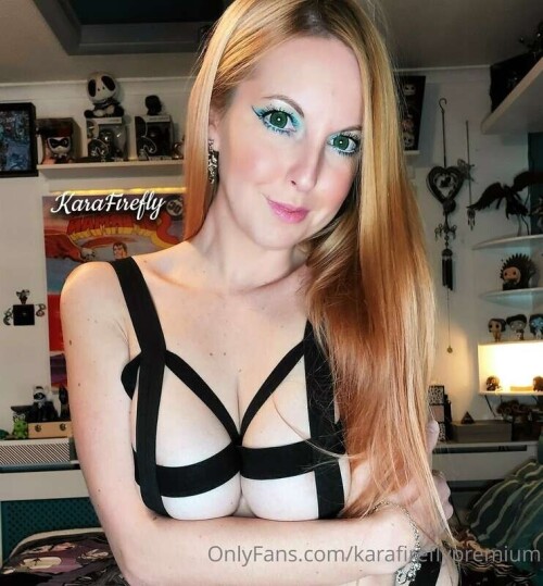 06c9c045c29bf61ba6e3ecc29d66b8af.jpg