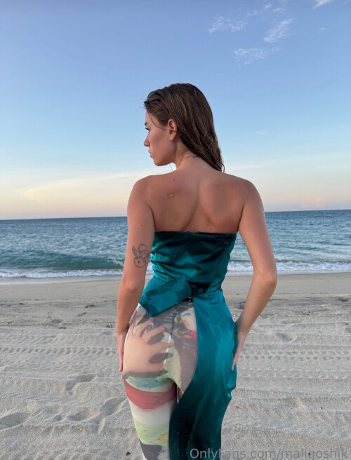 561608ed6c954fda55aff060b5b56393