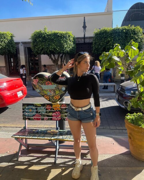 0015ce99b537ffb9e5da4adae4fc0ec2