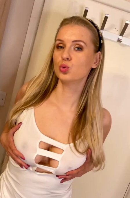 88842122eefb2c9b3ca53e12c83679c4.jpg