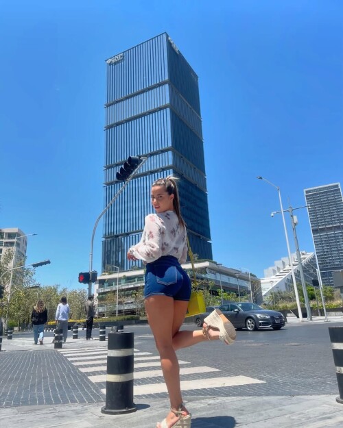 bb513a7c90db8df5c67a22704e6578e2